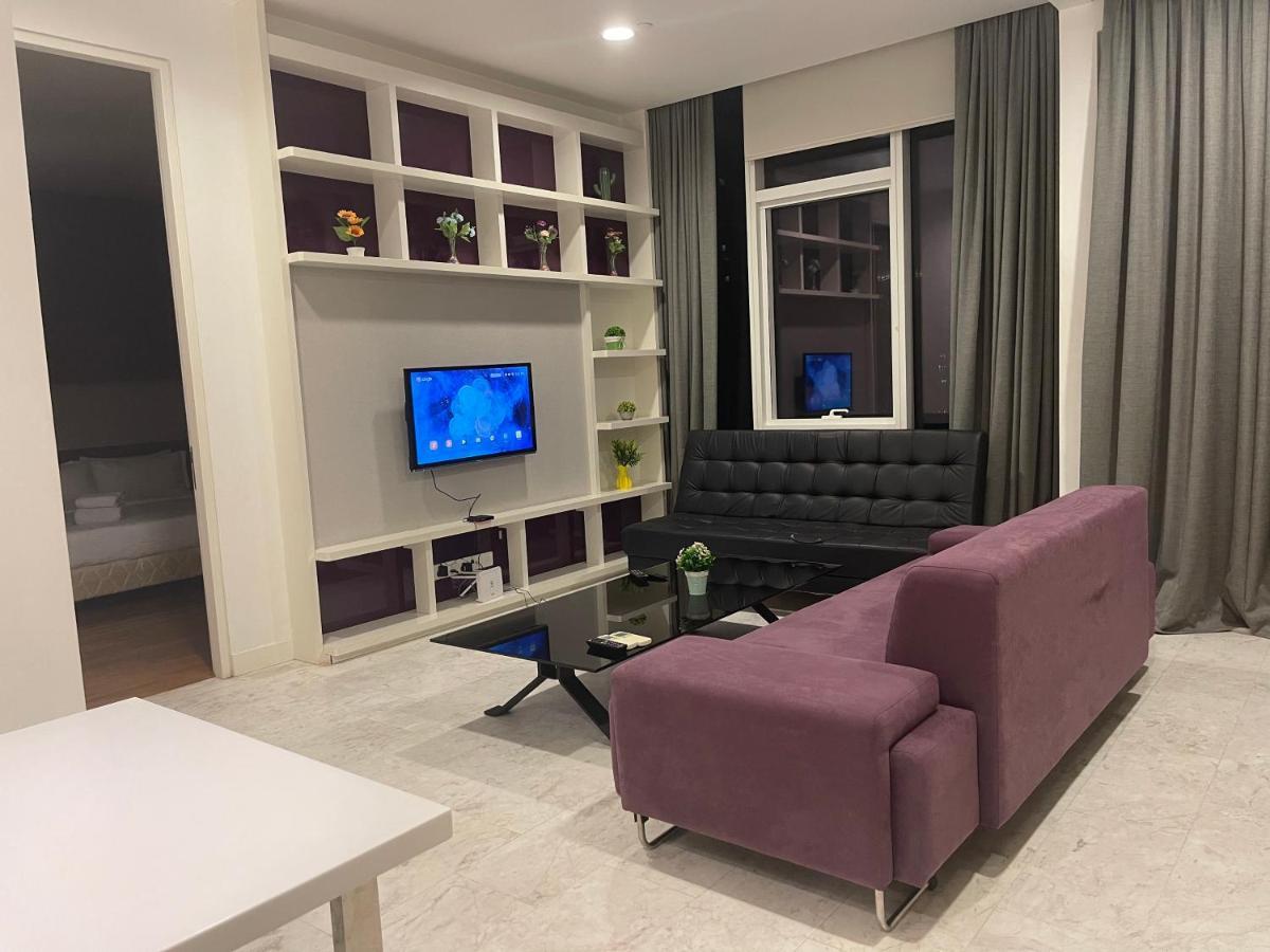 קואלה לומפור Faced Suites Platinum Klcc מראה חיצוני תמונה