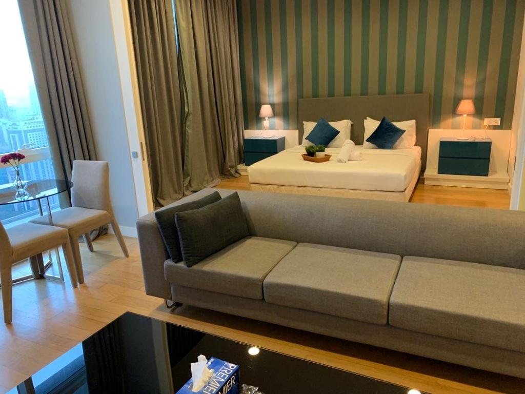 קואלה לומפור Faced Suites Platinum Klcc מראה חיצוני תמונה