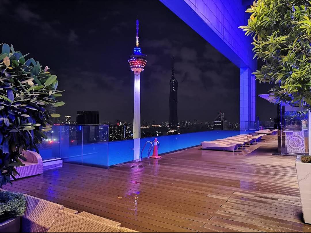 קואלה לומפור Faced Suites Platinum Klcc מראה חיצוני תמונה
